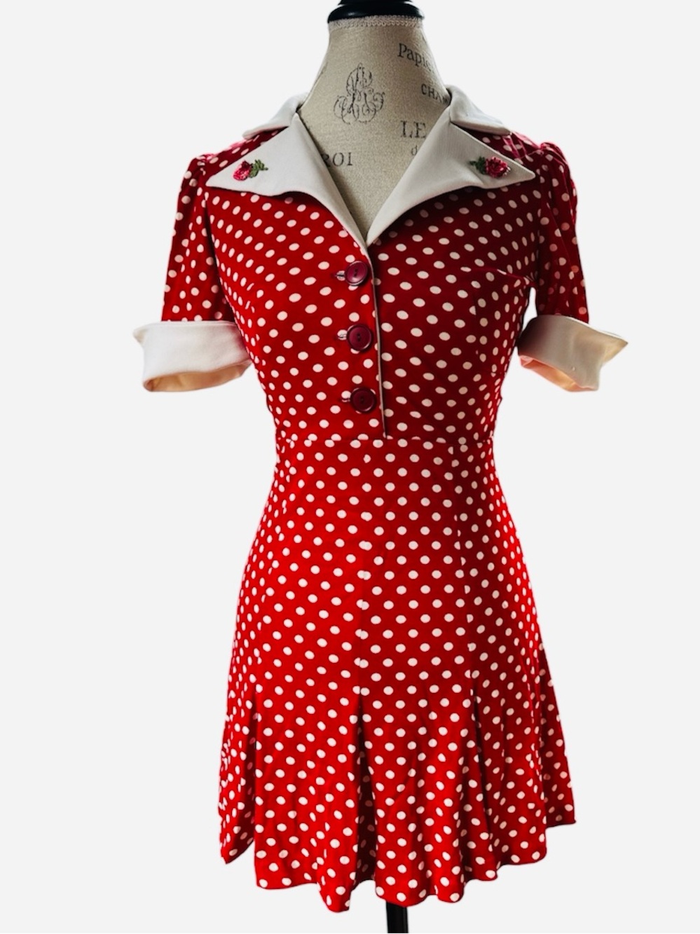 Vintage 1970s polyester red polkadot mini dress collar fit and flare XS/S